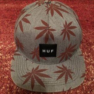 HUF plant leaf gray and white SnapBack hat